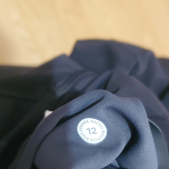 lululemon athletica Black Camouflage Leggings - Picture 7 of 8